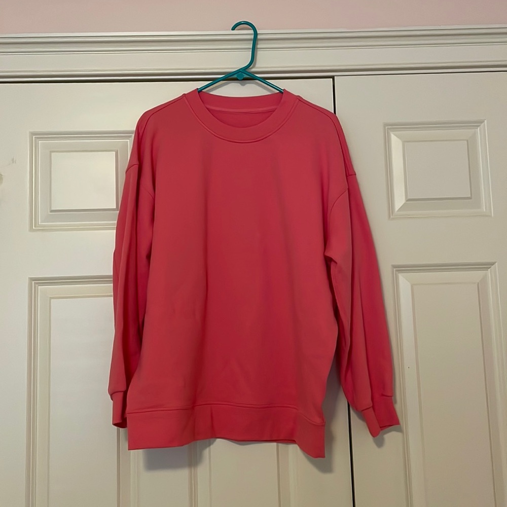 Size 6 guava pink perfectly oversized crew